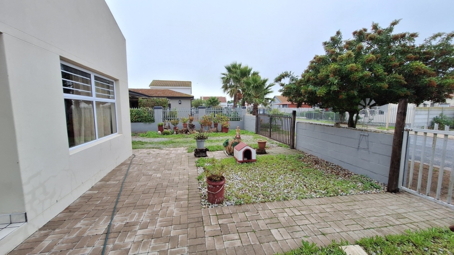 3 Bedroom Property for Sale in Port Owen Western Cape